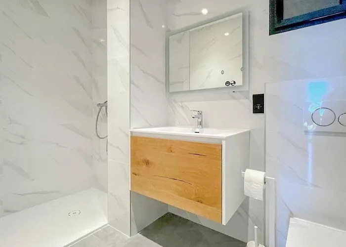דירה T4 Moderne Avec Terrasse Vue *